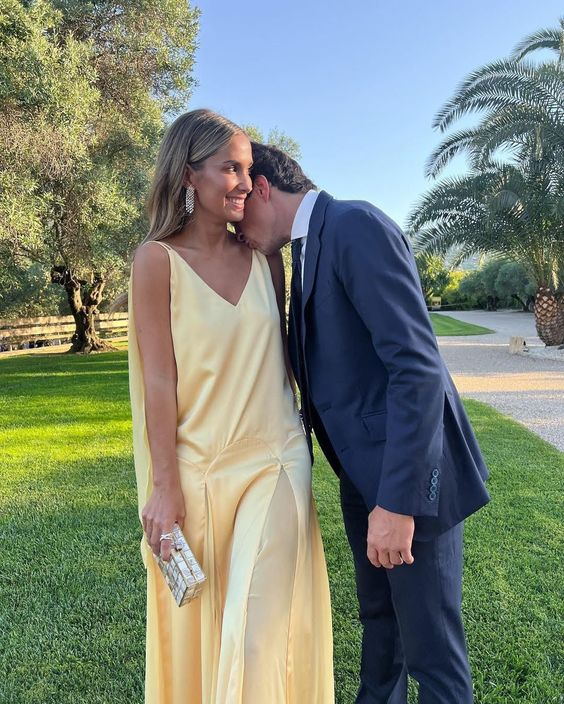 Yellow Satin Evening Dress for Formal Occasions, V-neck A-line Spaghetti Strap Floor Length Elegant Prom Dress fg5723