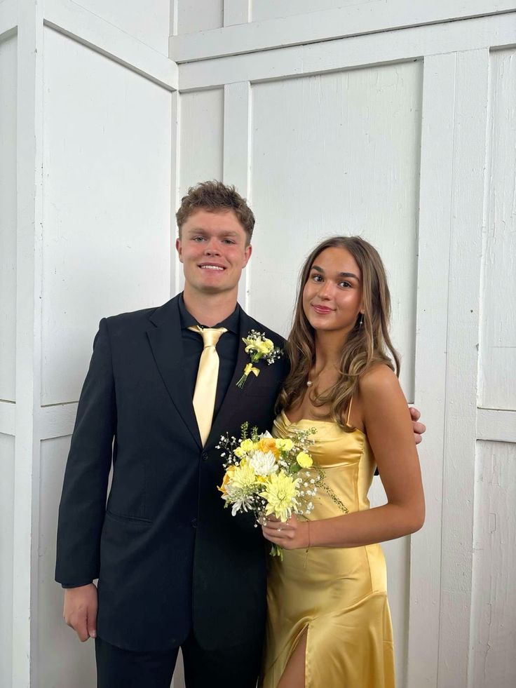 Yellow Spaghetti Straps Long Prom Dress With Slit fg6898