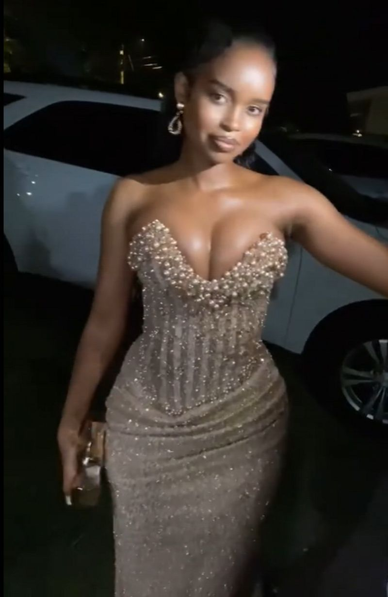 Luxury Pearls Prom Dresses Sweetheart Corset Mermaid Long Party Dress Sequin Graduations Gowns fg8360