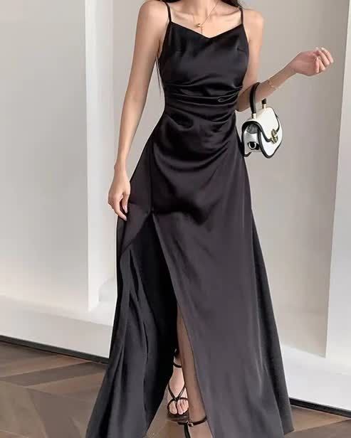 Spaghetti Straps Black A Line Satin Long Prom Dresses With Slit fg5443