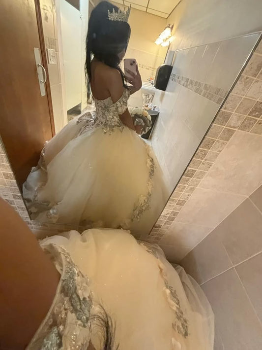 Champagne Quince Dress with Flowers Sweet 16 Dresses Off the Shoulder Ball Gown    fg8019