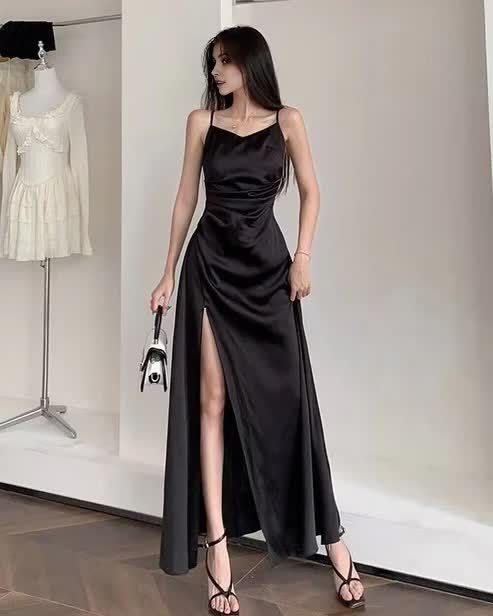 Spaghetti Straps Black A Line Satin Long Prom Dresses With Slit fg5443