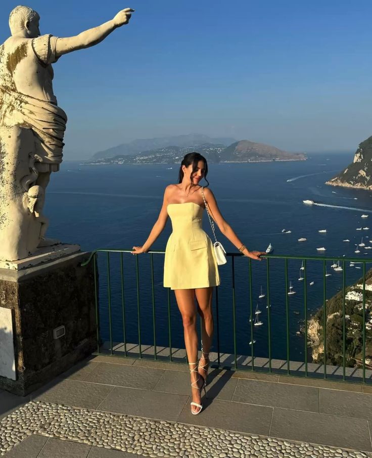 Sleeveless Yellow Satin A-Line Mini Homecoming Dress fg6092