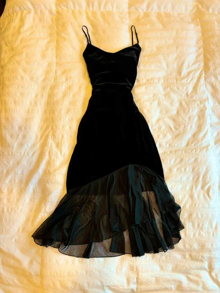 Black Velvet Tiered Cocktail Dress Prom Party Gowns Formal Dresses(Jacket not included) fg7231