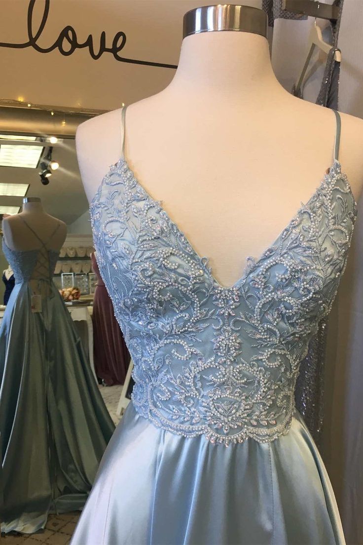 Light Blue Lace Lace-Up Back A-Line Prom Dress with Slit fg3632