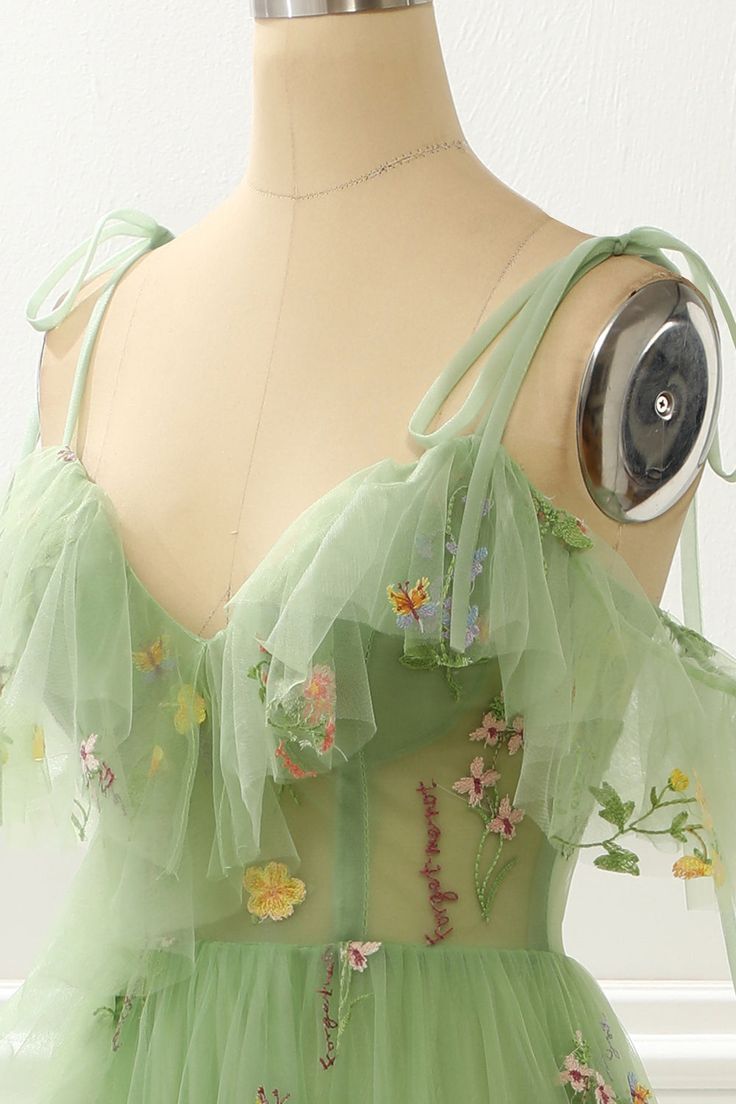 A-Linien-Ballkleid mit Stickerei und Schlitz fg4399