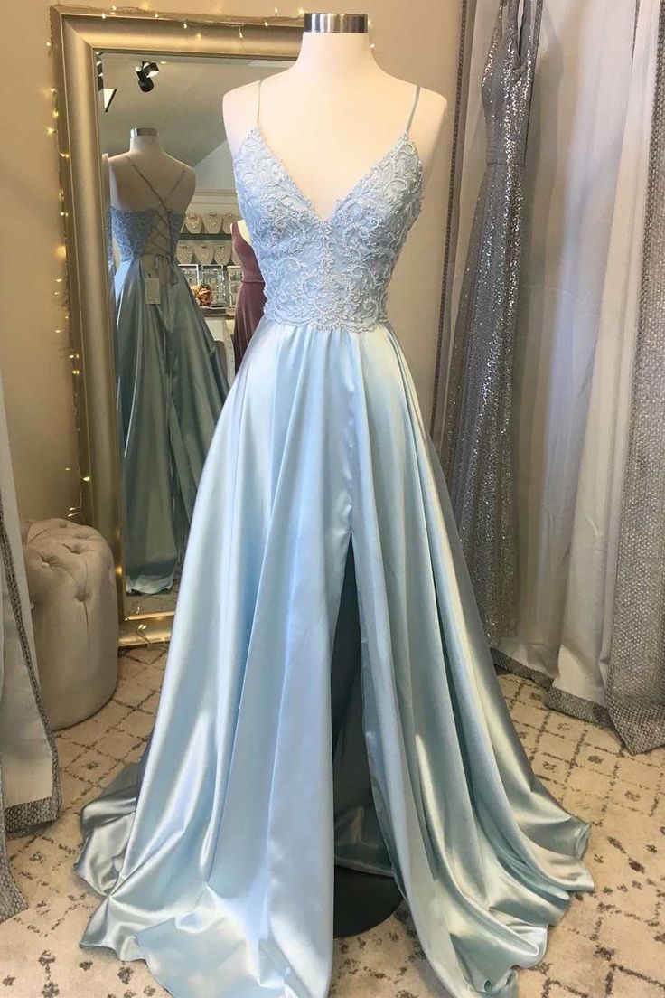 Light Blue Lace Lace-Up Back A-Line Prom Dress with Slit fg3632