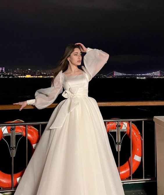 White Tulle Long Sleeve Prom Gown Wedding Dress fg4112