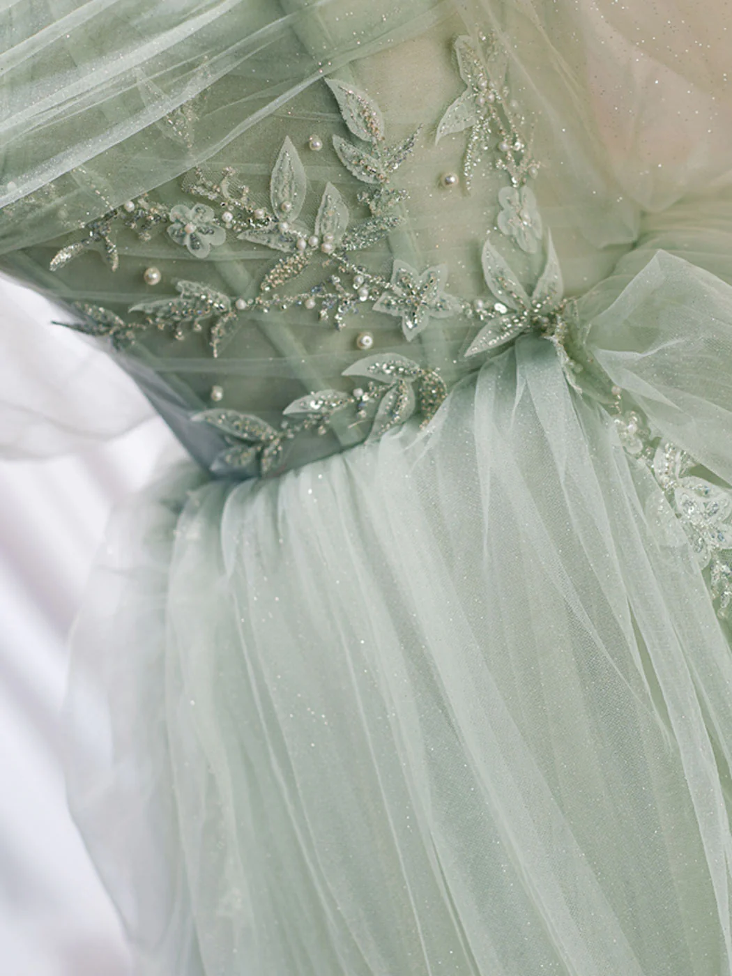 A-Line Off Shoulder Tulle Green Long Prom Dresses, Green Formal Dress with Beading fg5475