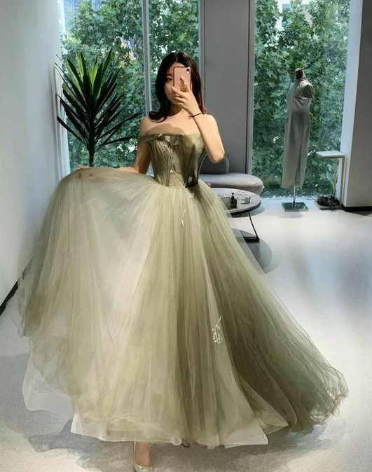 Green Off The Shoulder Prom Dress, Evening Dress,Feminine Party Dress fg3990