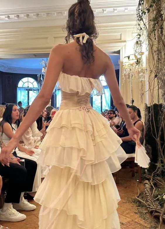 Ivory Strapless Chiffon Tiered Sheath Gorgeous Evening Dress fg5914