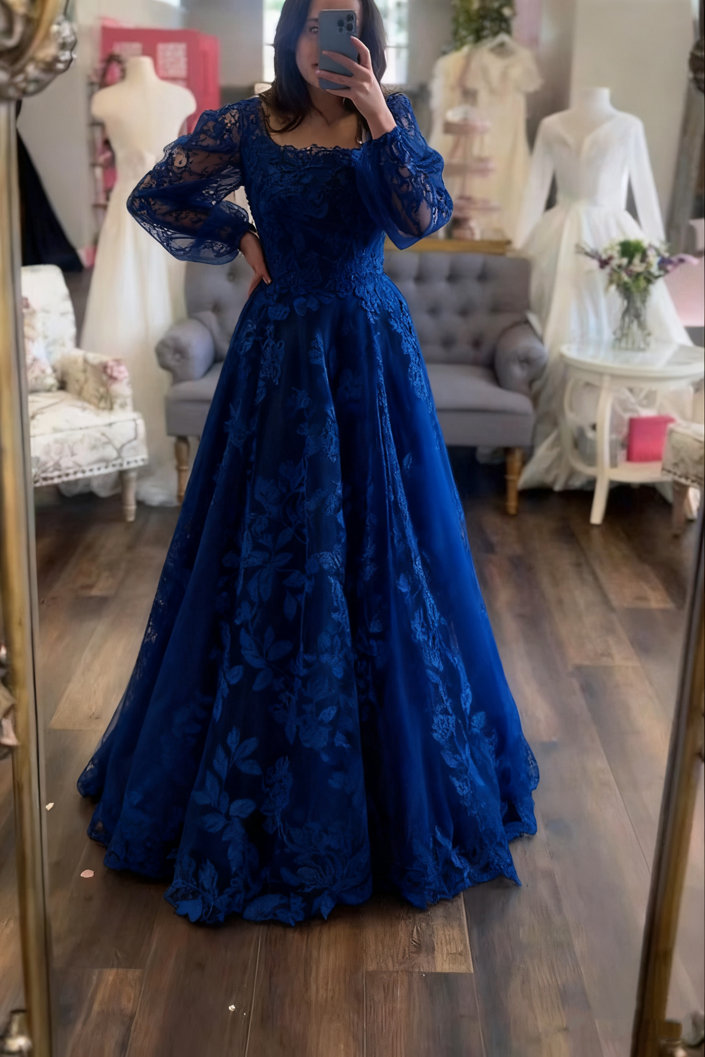 Modest Wedding Dress Long Sleeve Lace Applique Classic A-Line Wedding Dress fg5220