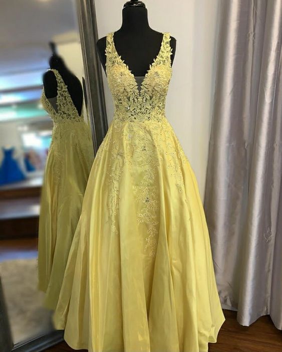 Stunning prom dresses, Classy prom dresses, Yellow Prom dress fg2991