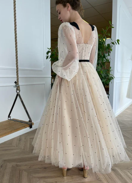 New Arrival Champagne V-Neck Long Puff Sleeves Dot Tulle Prom Dress Elegant A-Line Tea Length Evening Dress fg421
