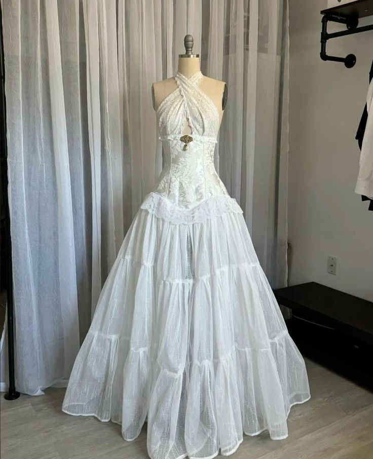 Halter Lace A Line Occasion Dress Formal Party Dress      fg7264