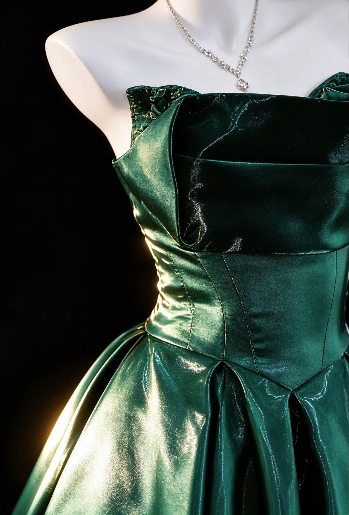 Emerald Green Metallic Satin Strapless Lace-Up Ball Gown fg9045