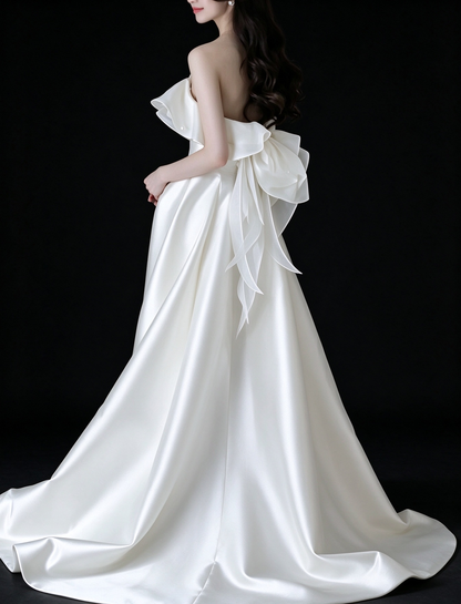 White Strapless Ruffle Pearl Bow Satin Wedding Dress fg9114