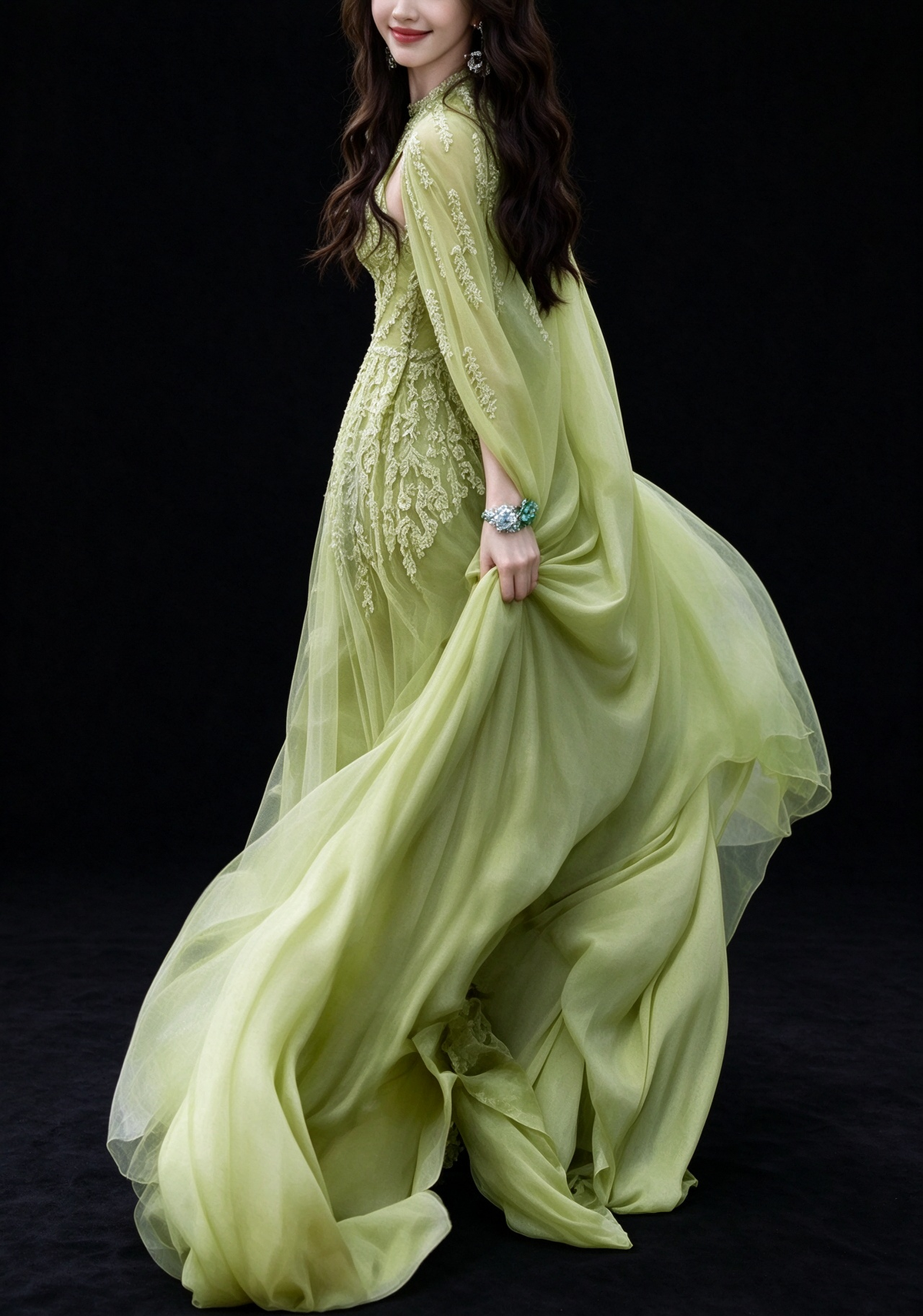 Green Halter Neck Cape Sleeve Beaded Tulle Formal Evening Gown fg9059
