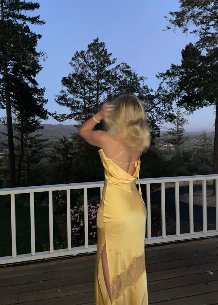 Sexy Yellow Satin Lace Party Dress Long Evening Dress Prom Dresses    fg7808