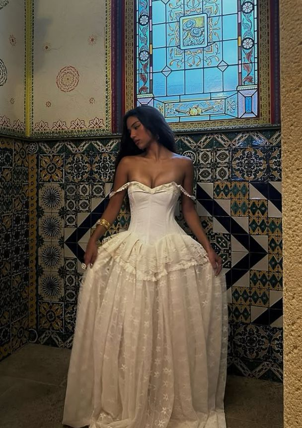 Vintage Ball Gown Off the Shoulder Satin Lace Prom Dress Wedding Dress fg8307