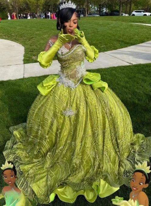 Sweetheart Ball Gown Green Long Prom Dresses Sparkly Rhinestone Tulle Green Sweet 16 Dress fg8536