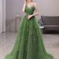 Wunderschönes Ballkleid aus Tüll mit Spaghettiträgern in Blau, glitzerndes Kleid mit Perlenbesatz fg4000