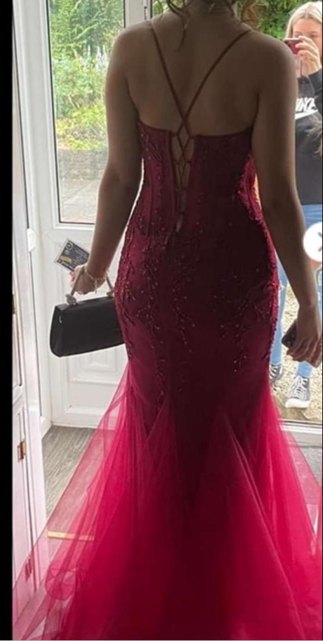 Robe de bal style sirène bordeaux avec corset fg7643