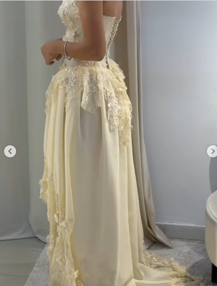 Gelbes A-Linien-Abendkleid mit herzförmigem Ausschnitt und Applikationen, lang, fg8222